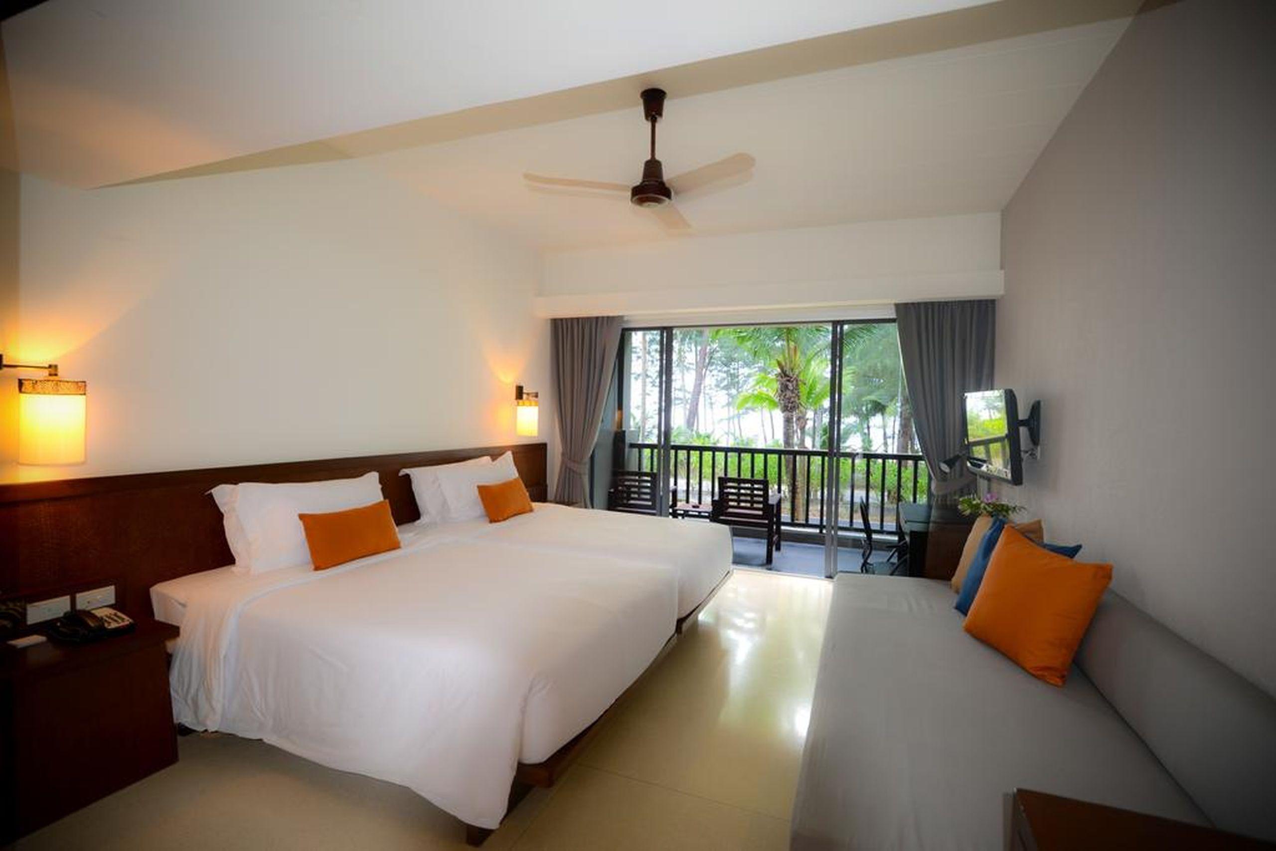 Grand Southsea Khaolak Beach Resort Khao Lak Extérieur photo